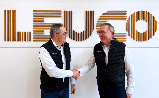 Dominique Fendeleur (left) has been CEO of LEUCO S.à.r.l. since March 1, 2026. He succeeds Jean-Michel Peter (right), who is retiring after nine years as CEO and a 36-year career at LEUCO.